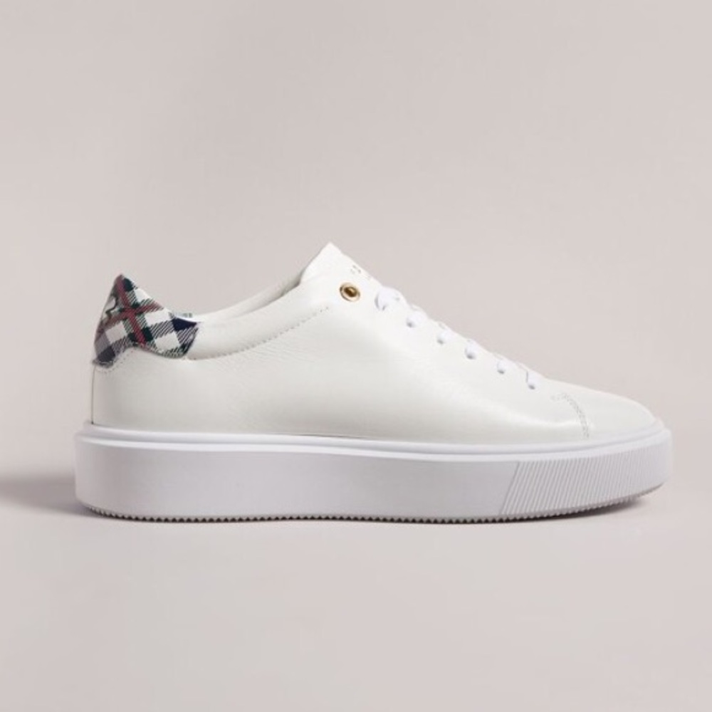 Like NEW! Ted Baker Filona Leather Flatform Trainers